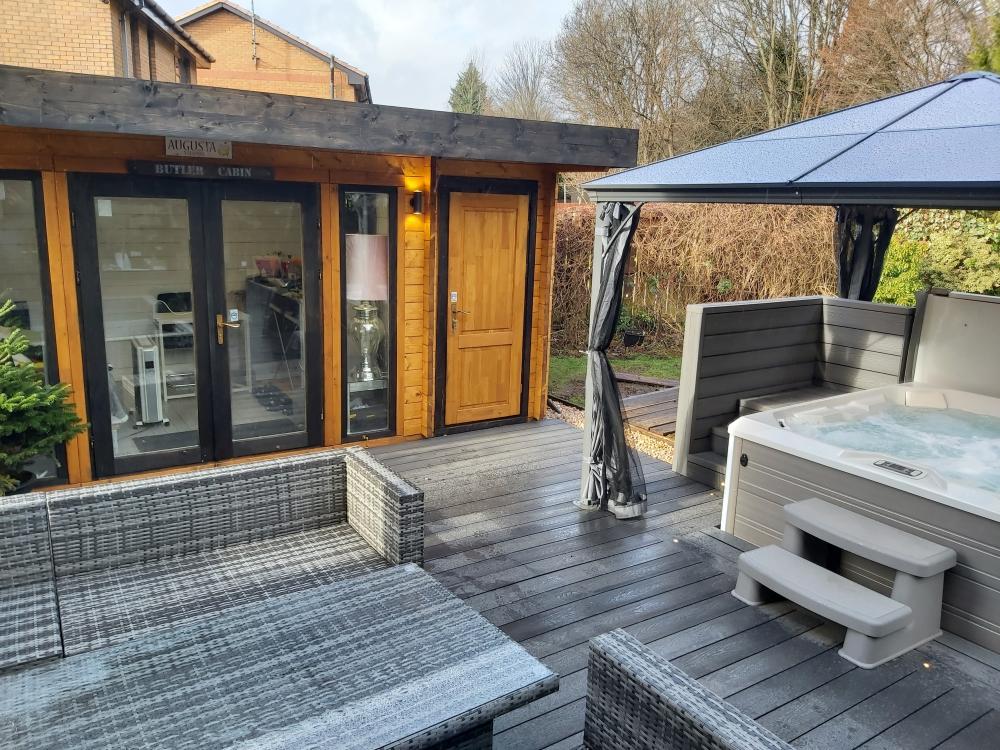 Garden and Cabin Renovation Glasgow 